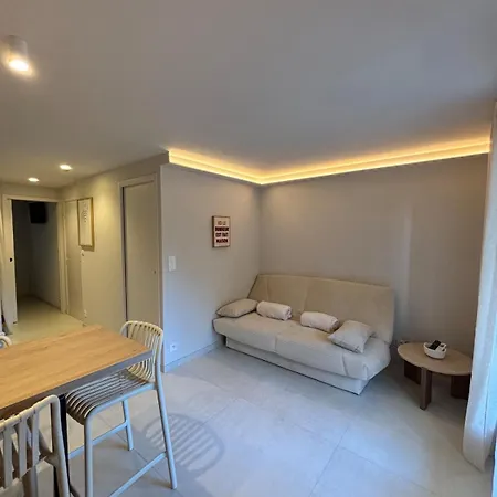 Appartement T2 Neuf Le Dramont Terrasse Et A Pied *